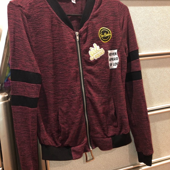 Light weight jacket w/ patches - Picture 4 of 4